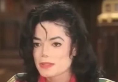 Motivo de cirurgias plásticas no nariz de Michael Jackson é revelado por ex-guarda-costas
