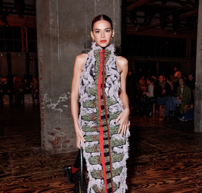A atriz apostou em uma peça da Bottega Veneta