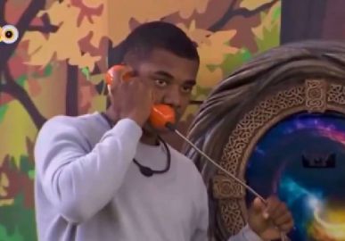 Davi atende <i>Big Fone</i> e está emparedado no <i>BBB24</i>
