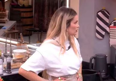 Yasmin Brunet não poupa críticas a Davi ao longo da madrugada no <i>BBB24</i>