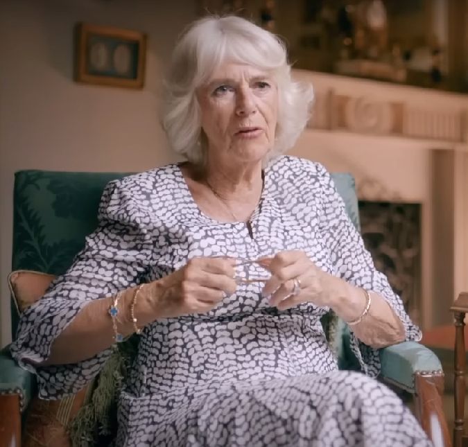 Rainha Camilla tira férias ao sentir exaustão após semanas à frente da Família Real, diz site Fontes ainda sugerem que o afastamento foi sugerido por Rei Charles III