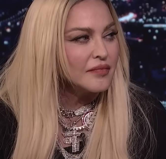Madonna relata como foi sua experiência de <I>quase morte</i> quando foi hospitalizada
