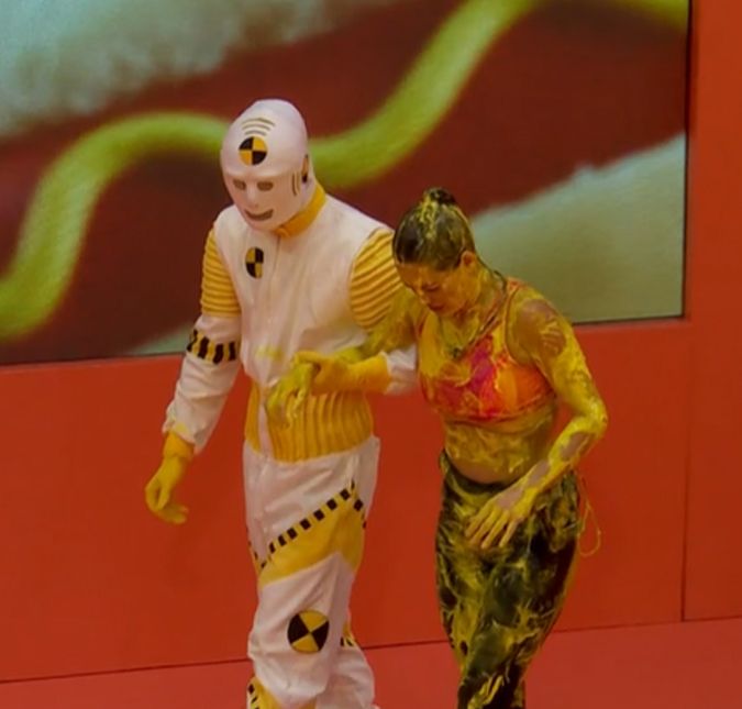 Beatriz é a última participante a deixar a 12ª Prova do Líder do BBB24 A disputa de resistência durou mais de 13 horas