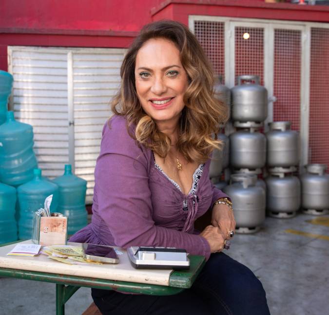 Eliane Giardini encarna outra vilã na segunda temporada de <i>Encantado's</i>: <i>Ela está para causar</i>