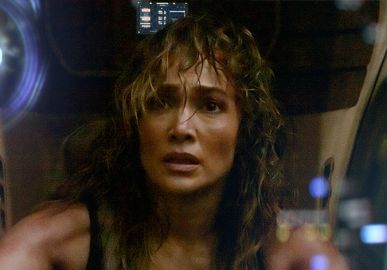 Jennifer Lopez é analista de dados brilhante e antissocial em <I>Atlas</i>, novo filme da <I>Netflix</i>; veja o <I>teaser</i>