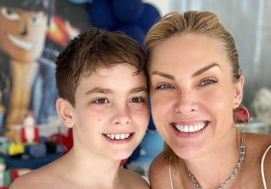 Com a presença de Edu Guedes, Ana Hickmann celebra aniversário de dez anos de idade do filho