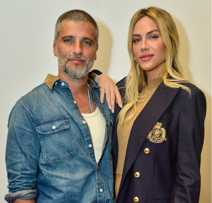 Bruno Gagliasso revela que Giovanna Ewbank se casou virgem