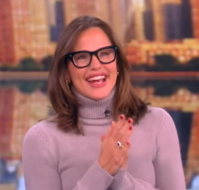 Jennifer Garner revela dificuldade na maternidade: <I>Descobrir quem serão</I>