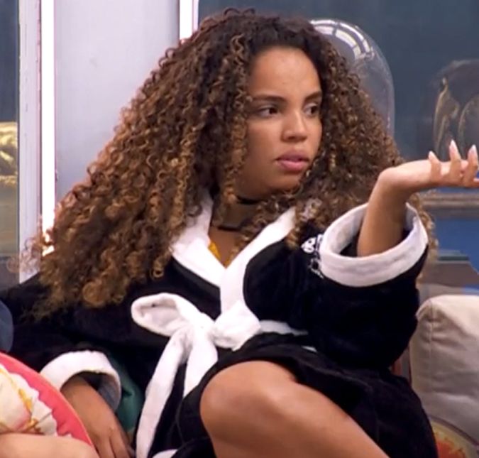Após nova formação do paredão, Pitel questiona voto de Isabelle: - Que loucura. Confira o que rolou na madrugada do BBB24 Fernanda, Beatriz e Giovanna estão se enfrentando a preferência do público