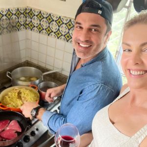 Ana Hickmann e Edu Guedes curtem feriado em família: <i>Amor</i>. Confira mais momentos do casal