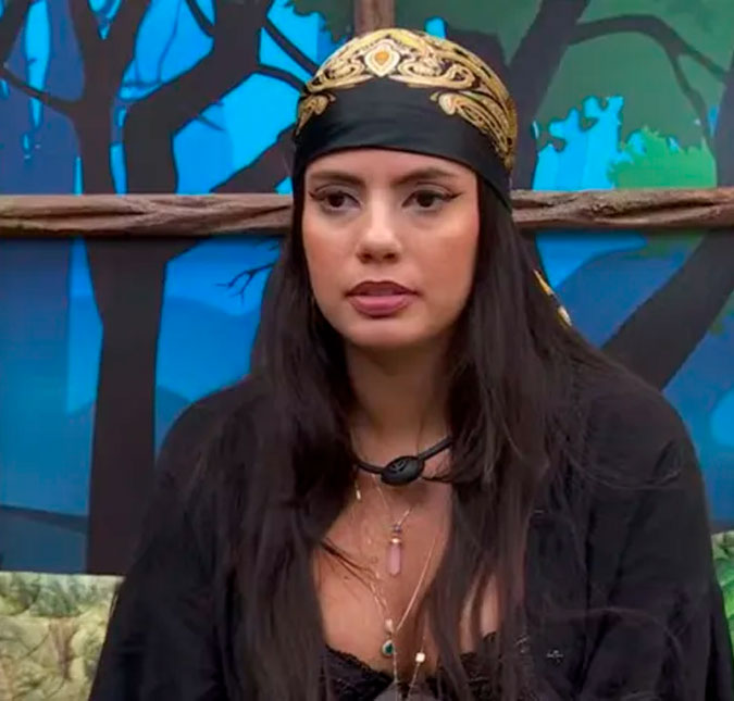 Após sair do <i>BBB24</i>, Fernanda teria recebido <i>troféu de mal-educada</i> de equipe da <i>TV Globo</i>, diz colunista