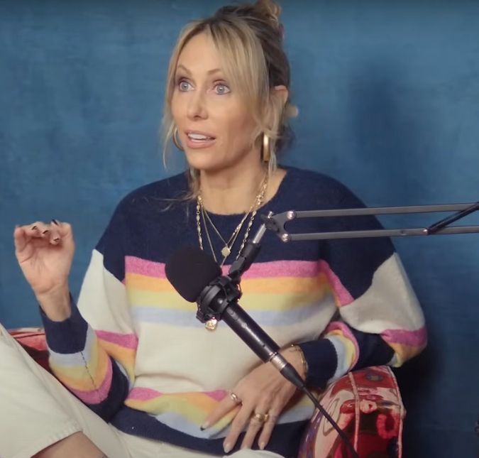 Tish Cyrus admite problemas em casamento com ex da filha, Noah Cyrus Dominic Purcell já foi namorado de Noah antes de se casar com a empresária