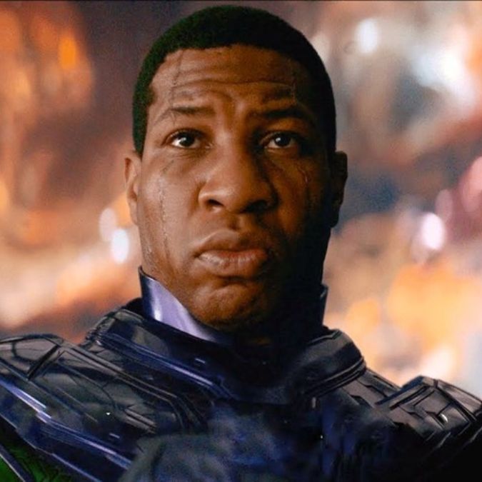 Ator da <i>Marvel</i>, Jonathan Majors recebe sentença de um ano de reabilitação após caso de violência