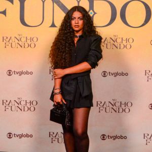 Larissa Bocchino, Túlio Starling, Alexandre Nero e mais famosos comparecem à festa de <i>No Rancho Fundo</i>