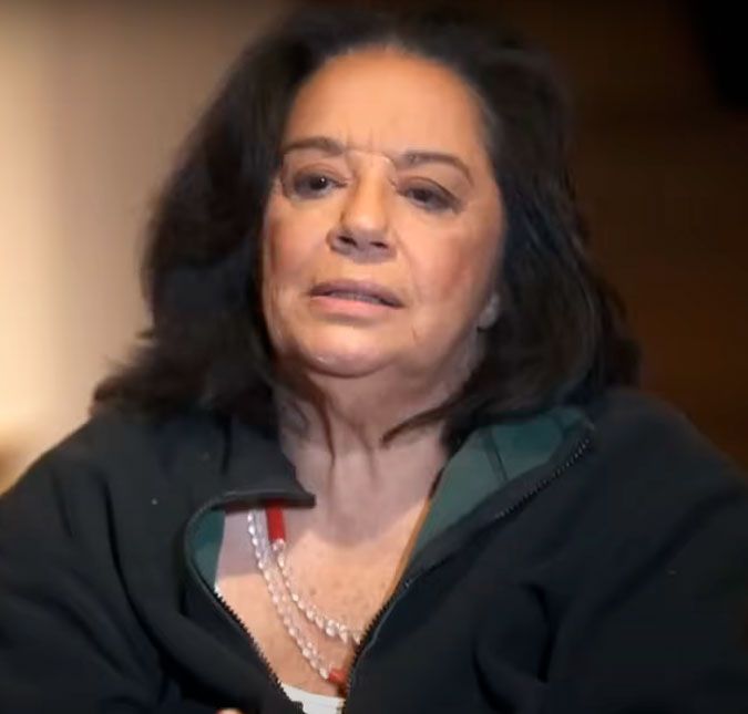 Viúva de Gal Costa afirma que filho da cantora está sendo dominado por namorada Wilma Petrillo rebateu diversos rumores e acusações