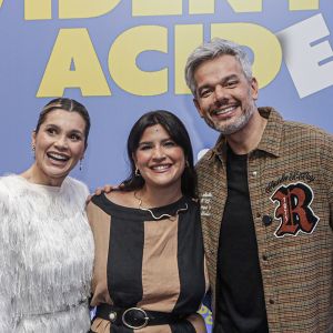 Giulia Costa prestigia Flávia Alessandra e Otaviano Costa em pré-estreia de <i>Vidente por Acidente</i>