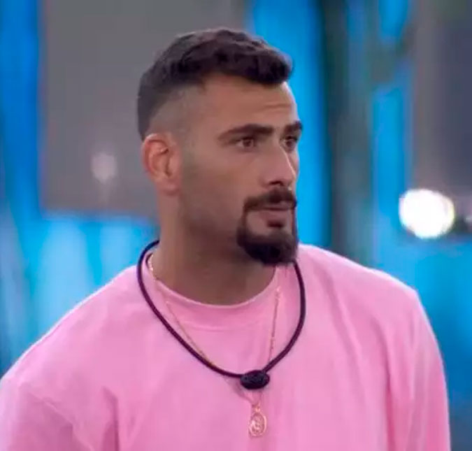 Nizam revela que pediu desculpas à Yasmin Brunet, mas a modelo preferiu conversar em outro momento