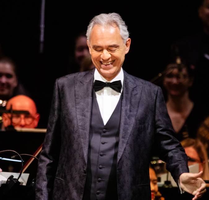 Você sabia que Andrea Bocelli já trabalhou como advogado? O tenor italiano apostou em outra carreira ante de deslanchar na música