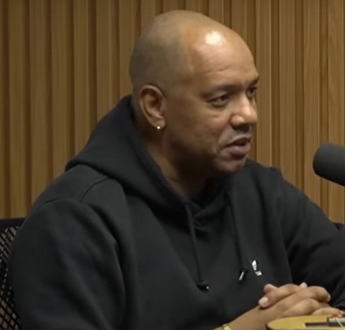 Boletim médico informa que Anderson Leonardo, do Molejo, foi transferido para a UTI e segue sem previsão de alta O artista luta contra um câncer inguinal