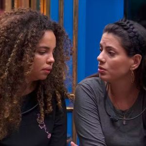 Giovanna Pitel e Fernanda Bande celebram anúncio de que comandarão programa no <i>Multishow</i>