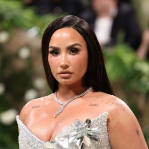 Demi Lovato, Elliot Page, Sam Smith... Confira as celebridades internacionais que já falaram sobre sexualidade!