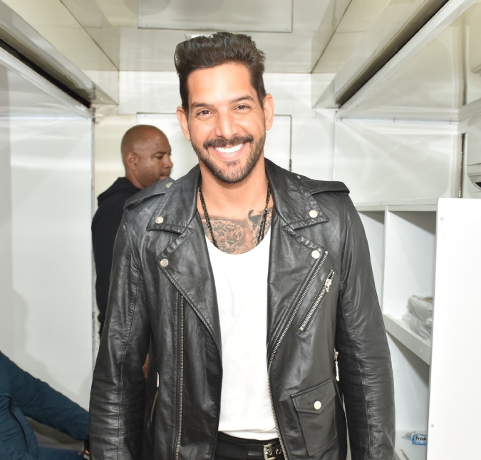 Vocalista da <i>Banda Eva</i>, Felipe Pezzoni passa por cirurgia de emergência em Salvador
