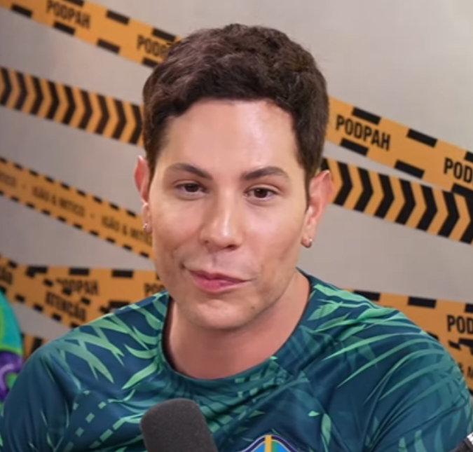 Christian Chávez, do <I>RBD</I>, se emociona ao relembrar conflitos por sexualidade
