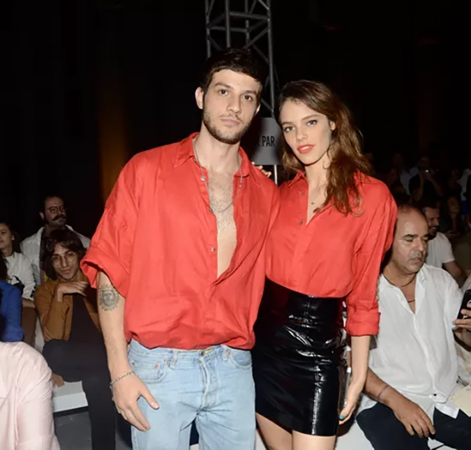 Chay Suede e Laura Neiva anunciam terceira gravidez. Saiba os detalhes!