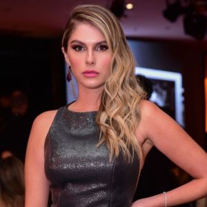 Bárbara Evans atualiza quadro de saúde do filho e diz que conseguiu vaga na UTI: <i>-Está tudo bem</i>