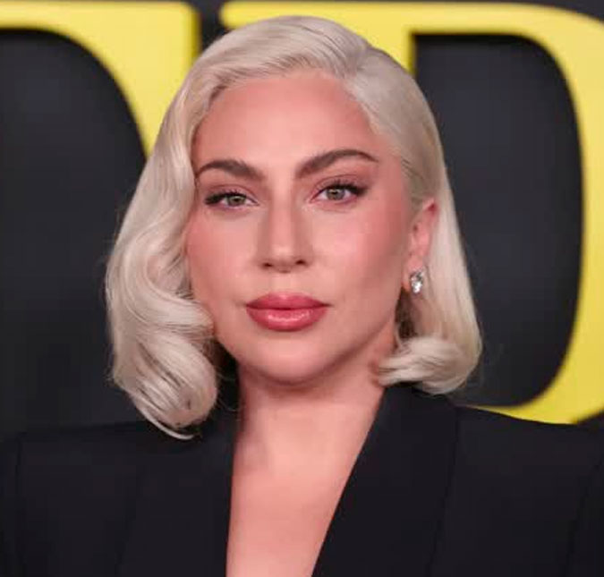 Lady Gaga faz referência a música de Taylor Swift ao desmentir os boatos de que estaria grávida