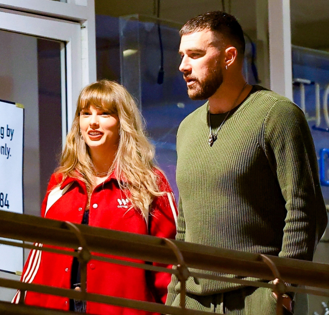 Noivo de Taylor Swift? Time de Travis Kelce levanta suspeitas ao postar vídeo do jogador prestes a receber anel da <i>NFL</i>; entenda!