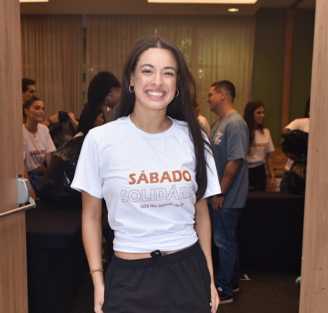 Beatriz Reis, ex-<I>BBB24</I>, revela não ter beijado desde sua eliminação do <I>reality: - Eu sou um pouco reservada<I>