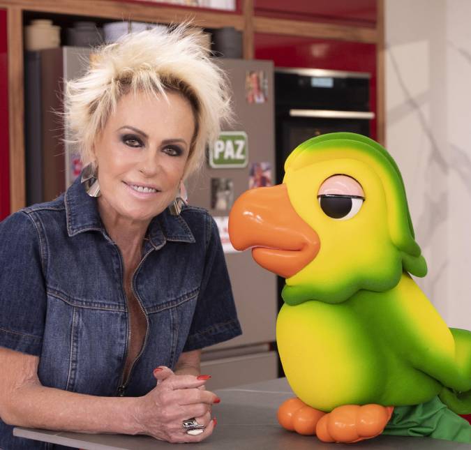 Ana Maria Braga explica mal-entendido na <I>GloboNews</i>: - <I>Virei uma maconheira de carteirinha</i>