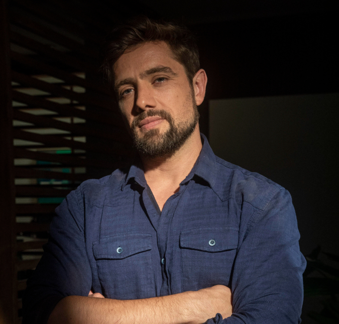 Rafael Cardoso faz acordo em processo por agressão a idoso e caso é encerrado