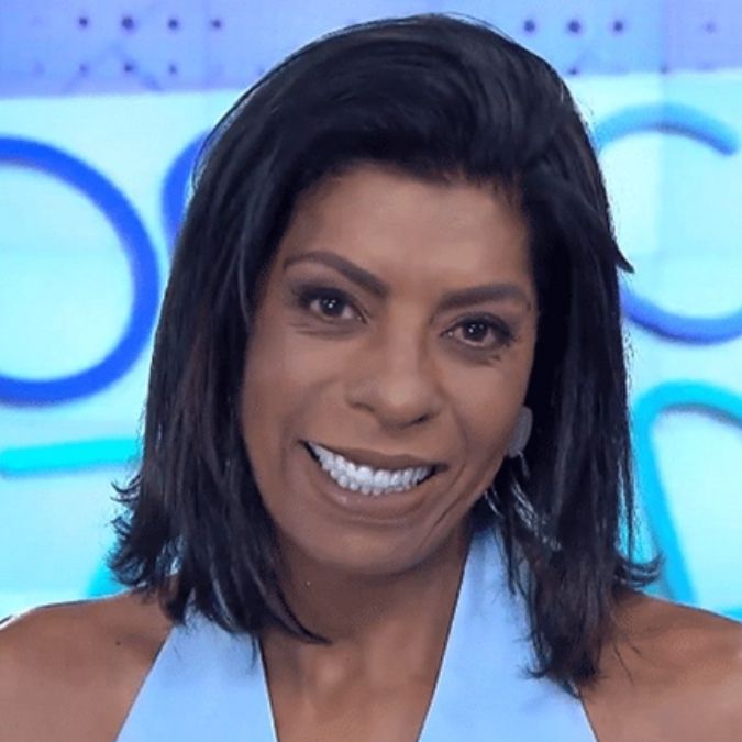 Márcia Fu é levada às pressas para hospital após ser encontrada desacordada; repórter está bem
