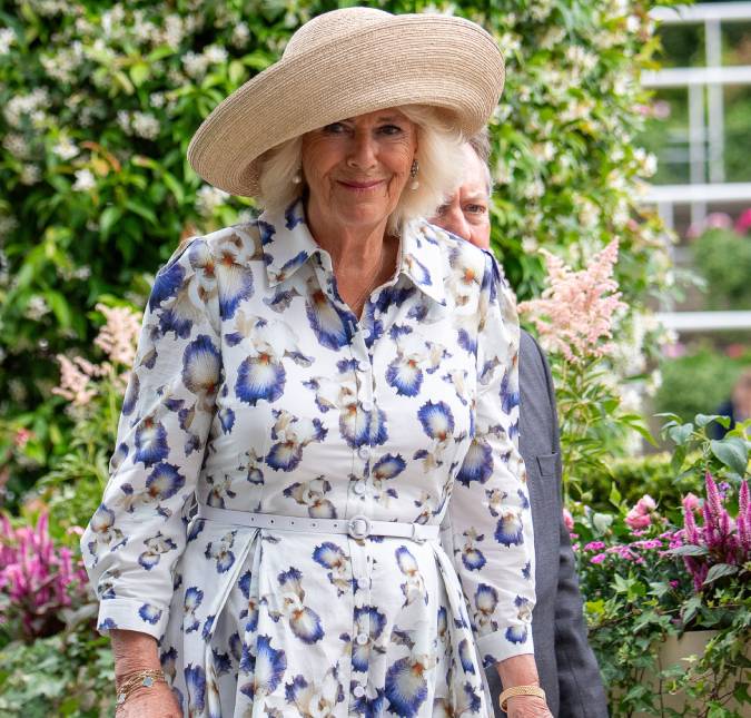 Rainha Camilla precisou relembrar Príncipe William sobre hierarquia, diz biografia