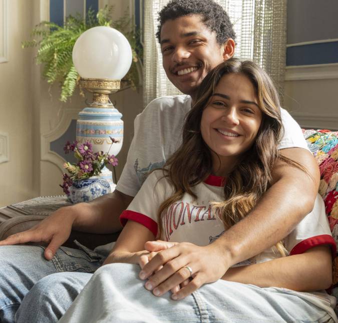 Depois de muito vai e vem, João Pedro e Sandra reatam a relação em <i>Renascer</i>