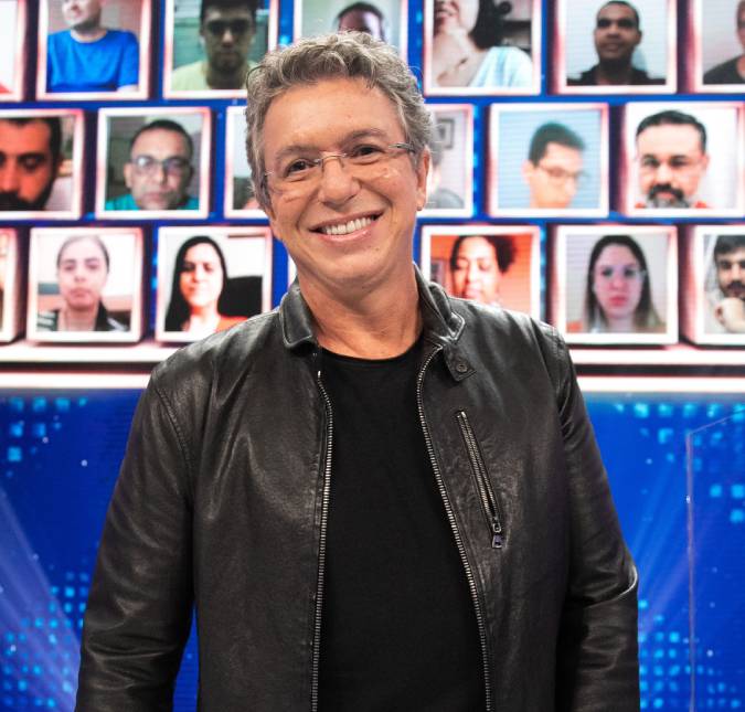 Boninho posta vídeo raro para parabenizar o filho: <i>Cara especial</i>