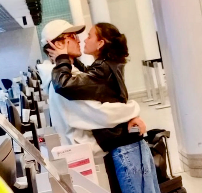 João Guilherme assume romance com Bruna Marquezine com vídeo dando beijão: <i>Eu te celebro todos os dias</i>