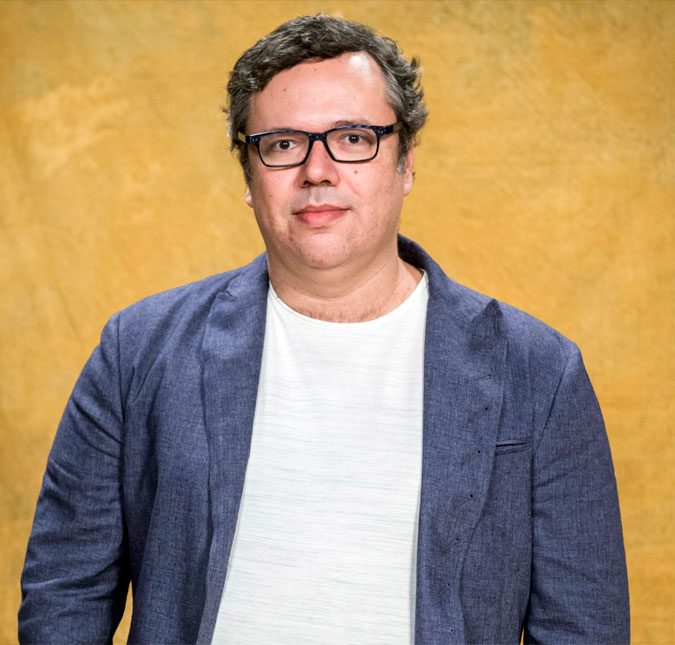 Autor de <i>Mania de você</i>, João Emanuel Carneiro entrega que novela terá mistério de assassinato: - <i>Será de outra forma</i>