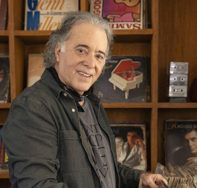 Tony Ramos revela reação de esposa ao encontrá-lo desmaiado antes de cirurgia na cabeça