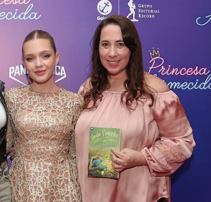Em entrevista, Paula Pimenta, Pietra Quintela e Lívia Silva abrem o jogo sobre o filme <i>A Princesa Adormecida</i>