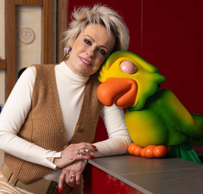 Ana Maria Braga presta homenagem após morte de Silvio Santos: <i>Perdemos a cor e a alegria</i>