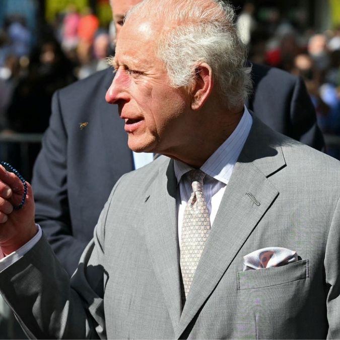 Com câncer, Rei Charles III comenta quadro de saúde
