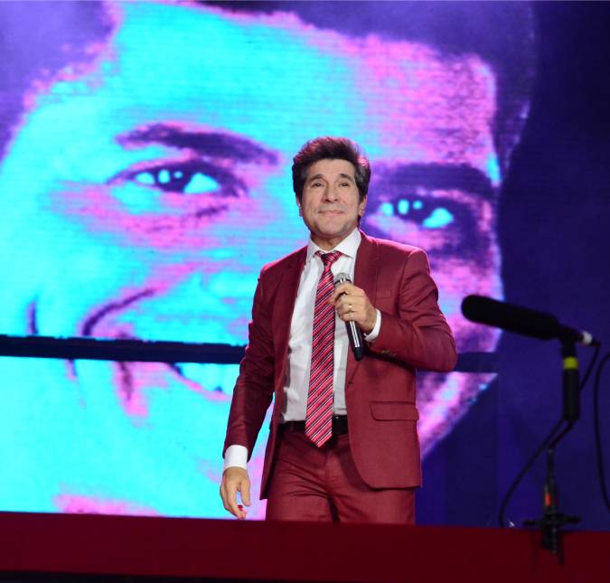 Cantor Daniel faz <i>show</i> e homenageia João Paulo: - <i>Não há um dia em que eu suba no palco e não pense nele</i>