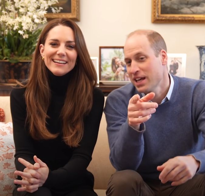 Kate Middleton faz rara aparição ao lado da família real durante férias de verão na Escócia Os membros da realeza foram juntos na Igreja de Crathie no último domingo, dia 25