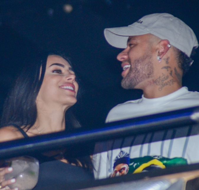 Bruna Biancardi fala sobre relação com Neymar Jr. na Arábia Saudita: <i>- Andamos no máximo de mãos dadas</i>