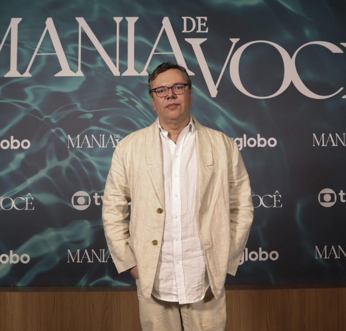 João Emanuel Carneiro explica escolha de atores jovens para protagonizarem <i>Mania de Você</i>