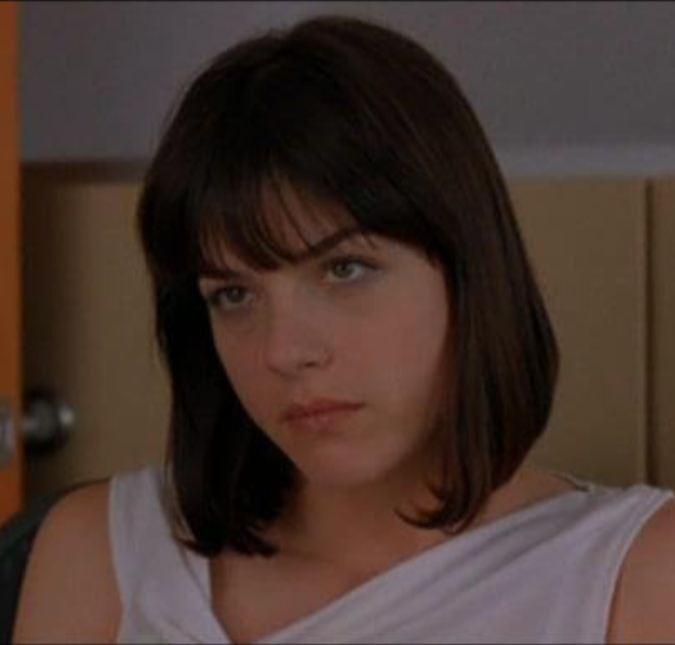 Selma Blair revela adorar ver suas cenas em <I>Legalmente Loira</I> e <I>Segundas Intenções: - Eu nunca vou desligar</I>