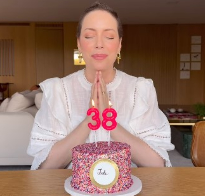 Fabiana Justus recebe homenagem de aniversário da mãe: <i>Você é maravilhosa</i>
